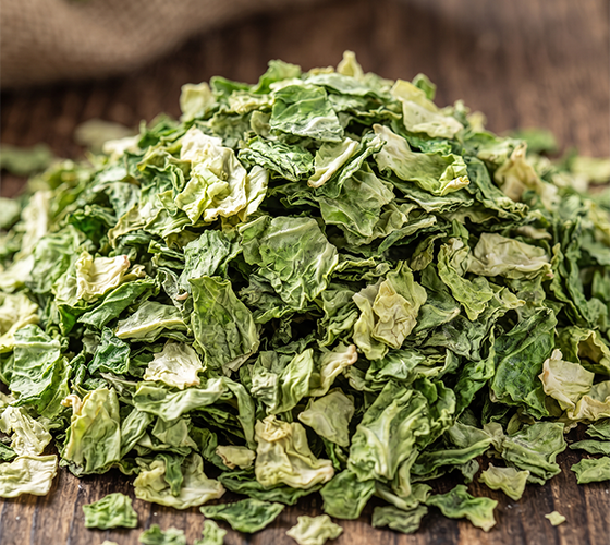 Cabbage Flakes (10mm) powder and dried fruit capsule / pods